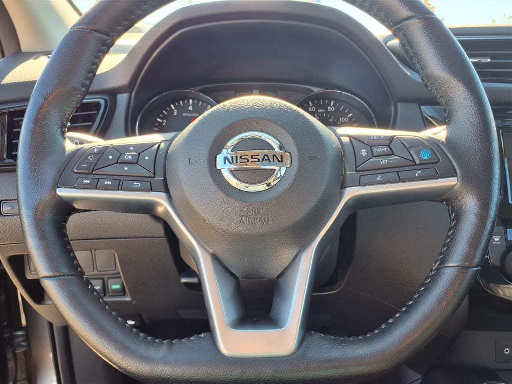 used 2022 Nissan Rogue Sport car, priced at $24,999