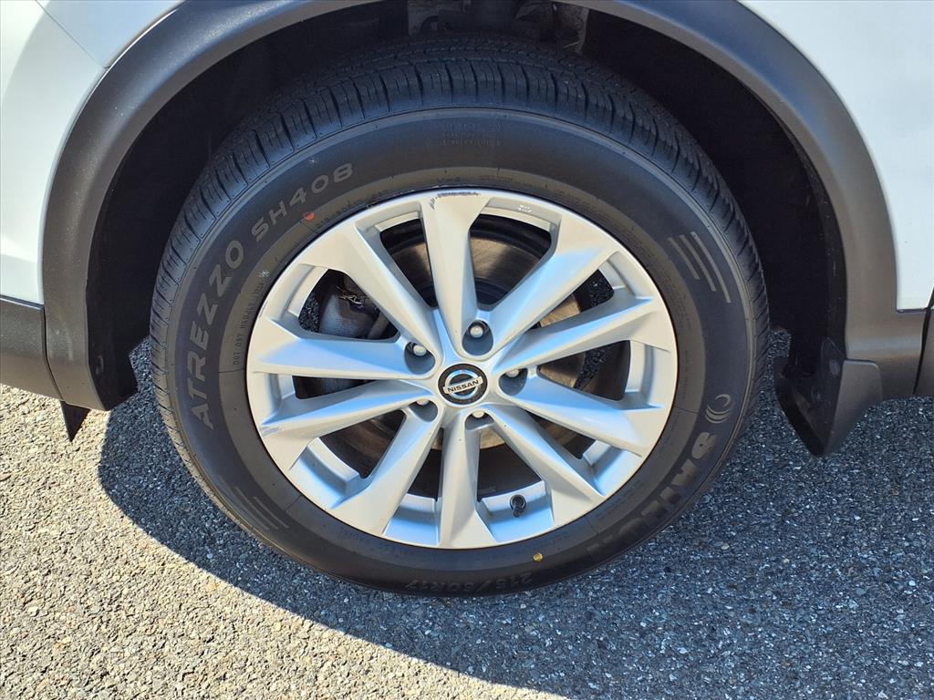 used 2019 Nissan Rogue Sport car, priced at $18,995
