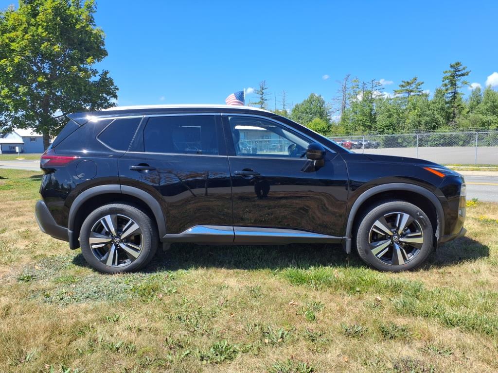 used 2021 Nissan Rogue car, priced at $29,777