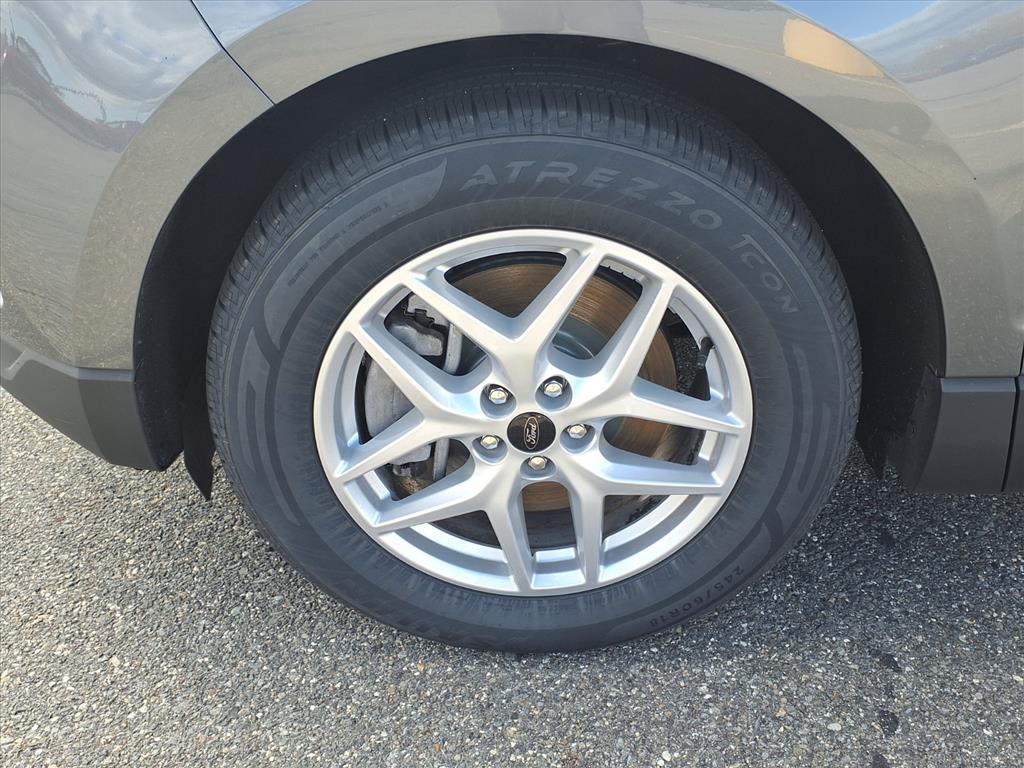 used 2023 Ford Edge car, priced at $24,999