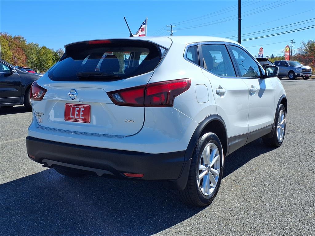 used 2019 Nissan Rogue Sport car, priced at $18,995