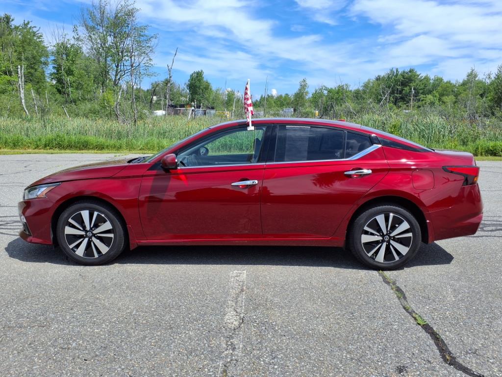 used 2022 Nissan Altima car, priced at $25,888