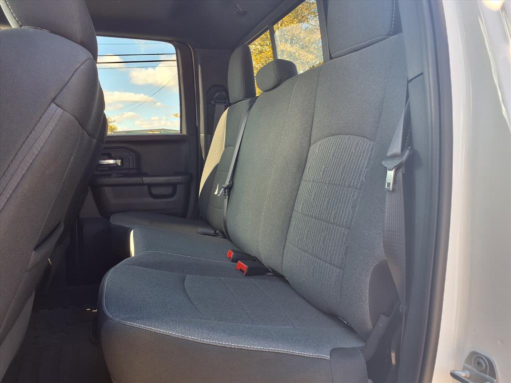 used 2022 Ram 1500 Classic car, priced at $32,555