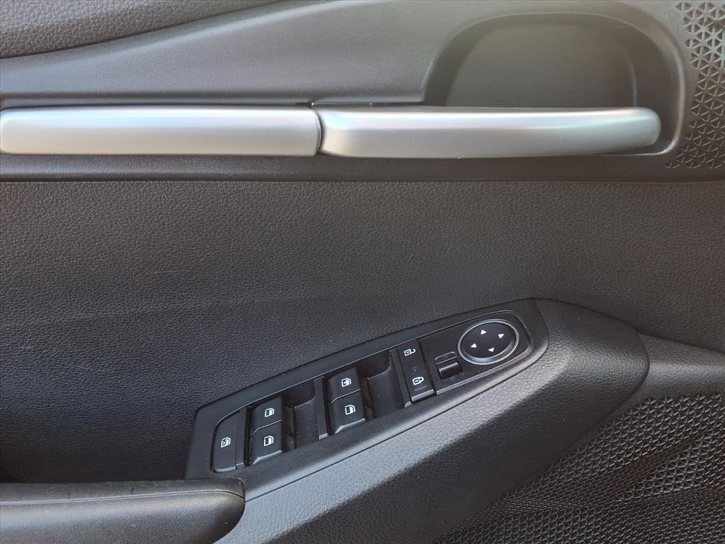 used 2023 Kia Seltos car, priced at $20,995