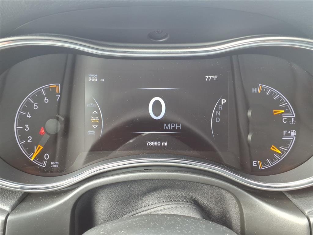 used 2021 Jeep Grand Cherokee car, priced at $28,777