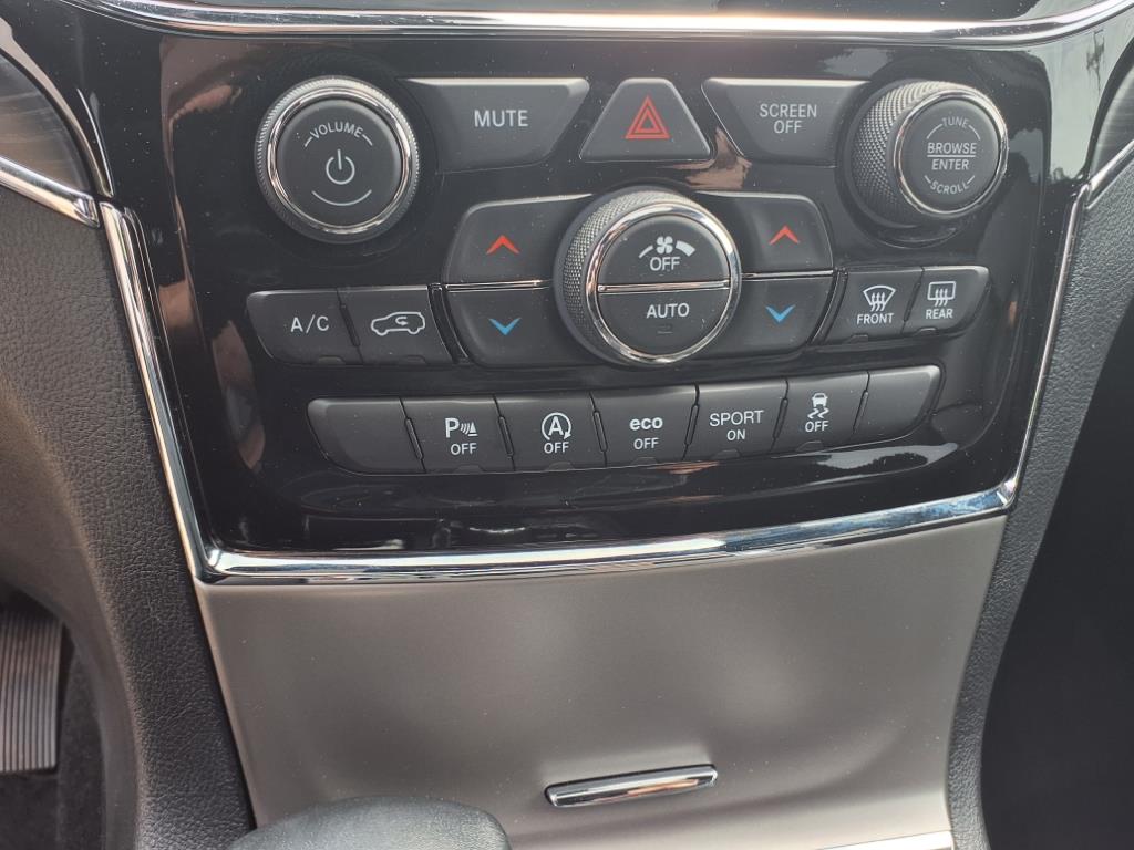 used 2021 Jeep Grand Cherokee car, priced at $29,995