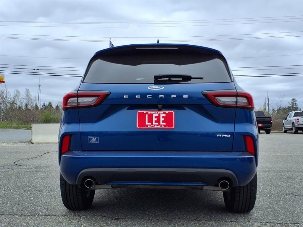 used 2023 Ford Escape car, priced at $26,555