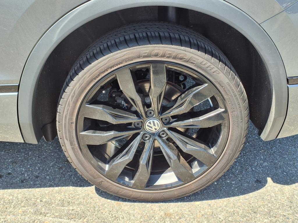 used 2021 Volkswagen Tiguan car, priced at $22,995