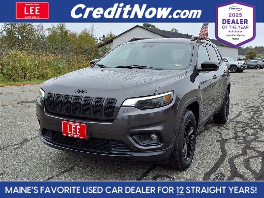 used 2023 Jeep Cherokee car, priced at $25,995