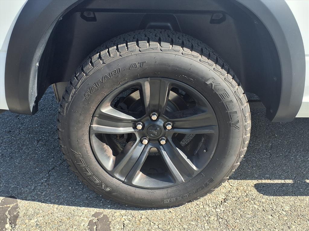 used 2022 Ram 1500 Classic car, priced at $32,555