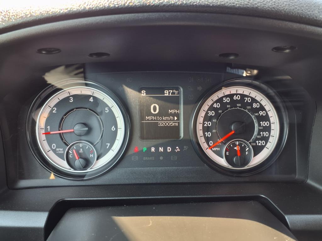 used 2022 Ram 1500 Classic car, priced at $28,999