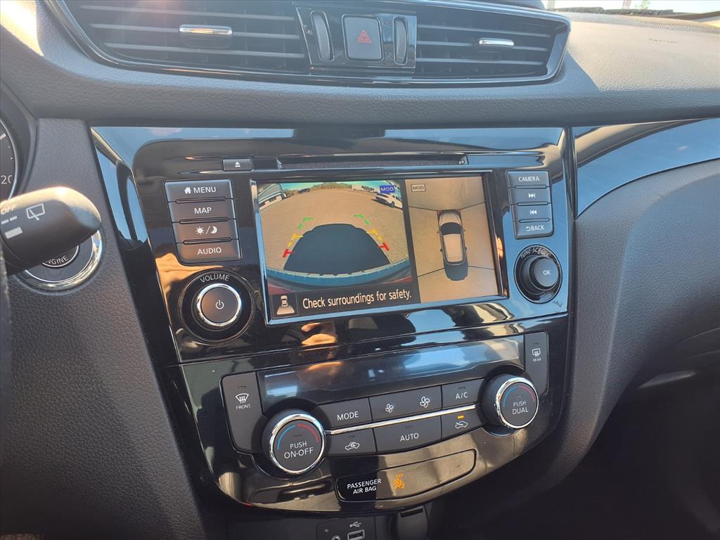 used 2022 Nissan Rogue Sport car, priced at $24,999