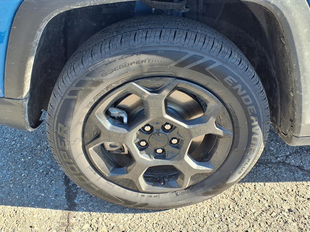 used 2023 Jeep Compass car, priced at $24,555