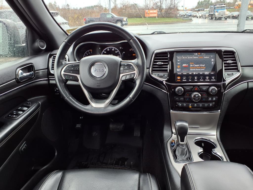 used 2021 Jeep Grand Cherokee car, priced at $31,777