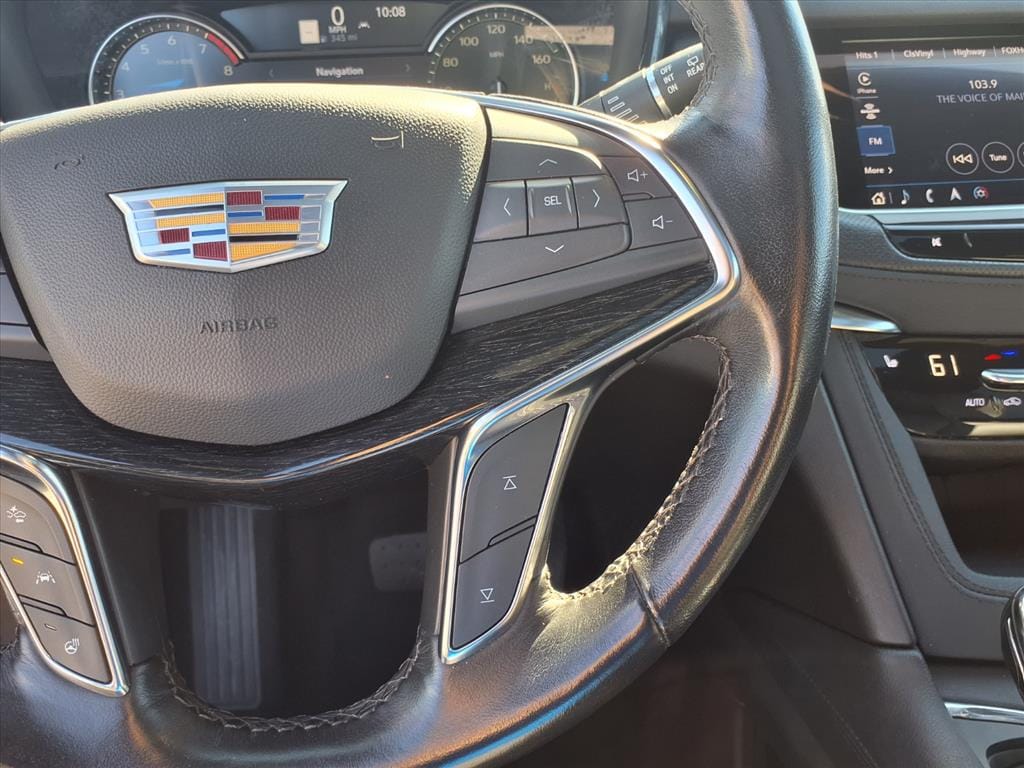 used 2023 Cadillac XT5 car, priced at $29,555