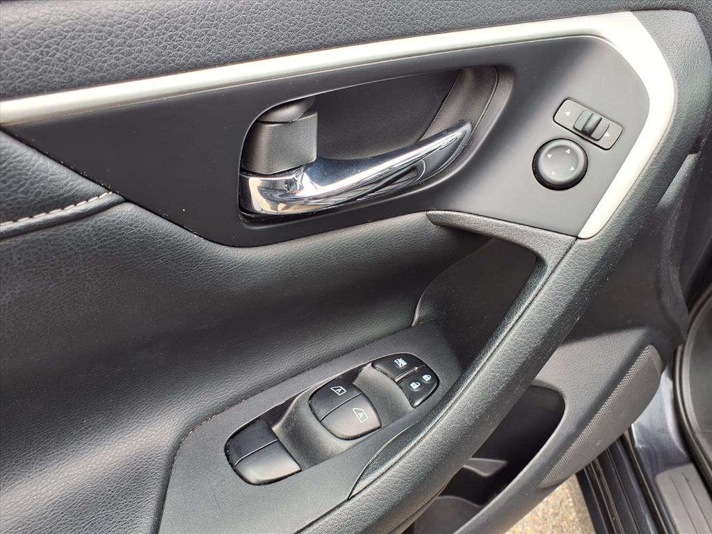 used 2018 Nissan Altima car, priced at $16,995