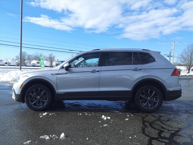 used 2022 Volkswagen Tiguan car, priced at $23,777