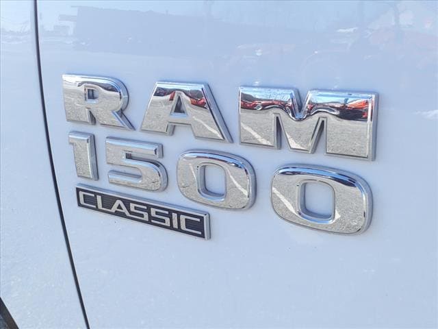 used 2022 Ram 1500 Classic car, priced at $28,999