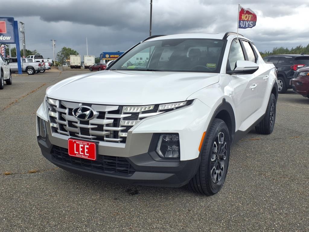 used 2022 Hyundai Santa Cruz car, priced at $27,995