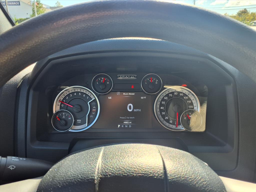 used 2022 Ram 1500 Classic car, priced at $32,555