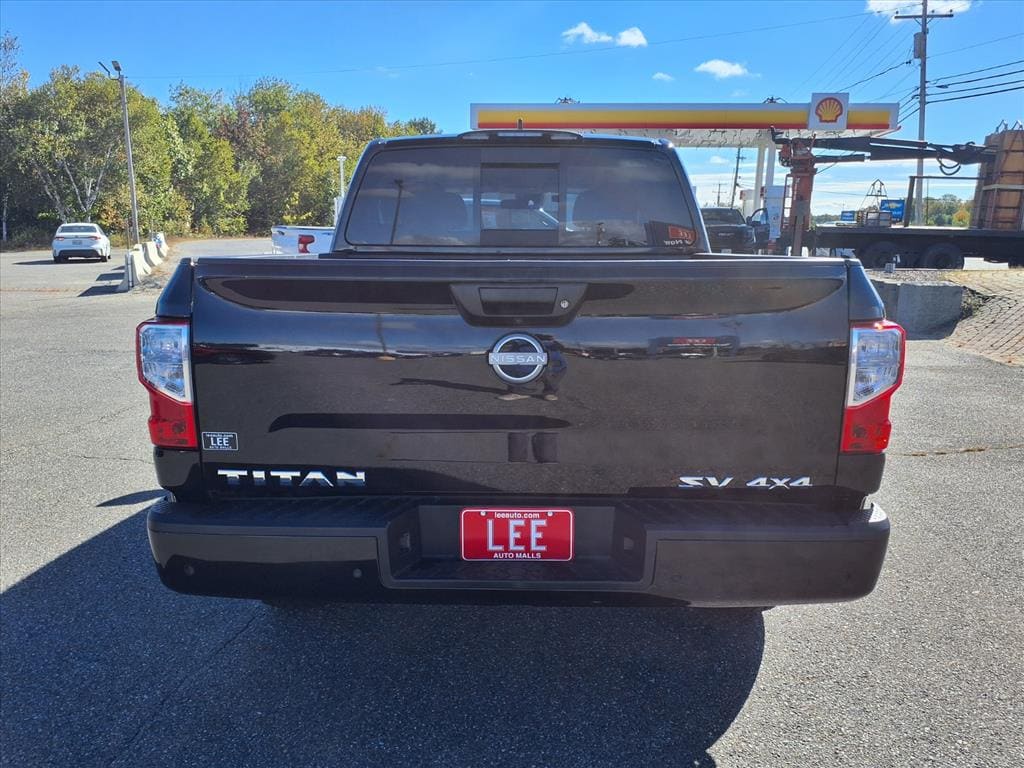 used 2023 Nissan Titan car, priced at $33,777