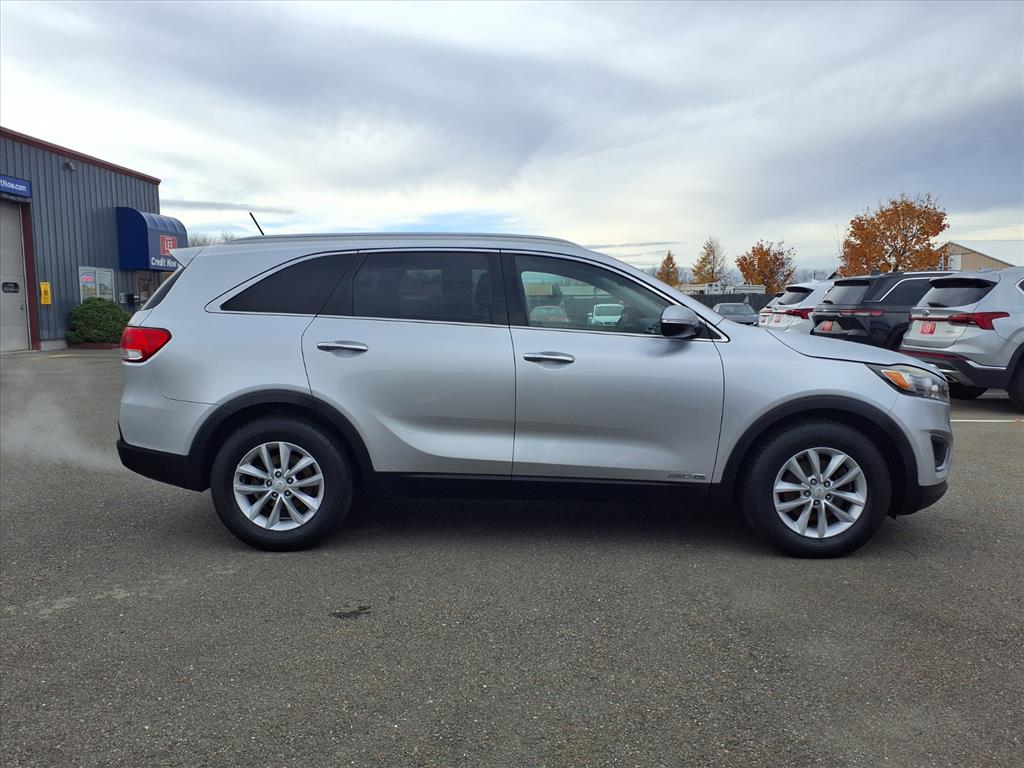 used 2017 Kia Sorento car, priced at $17,995