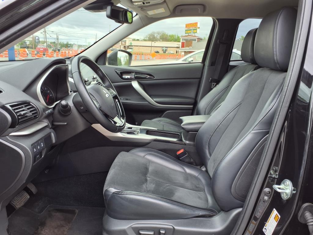 used 2024 Mitsubishi Eclipse Cross car, priced at $25,333