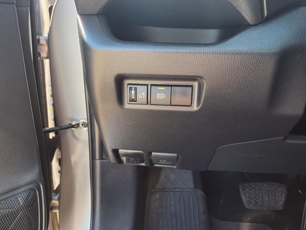 used 2020 Toyota RAV4 car, priced at $22,999