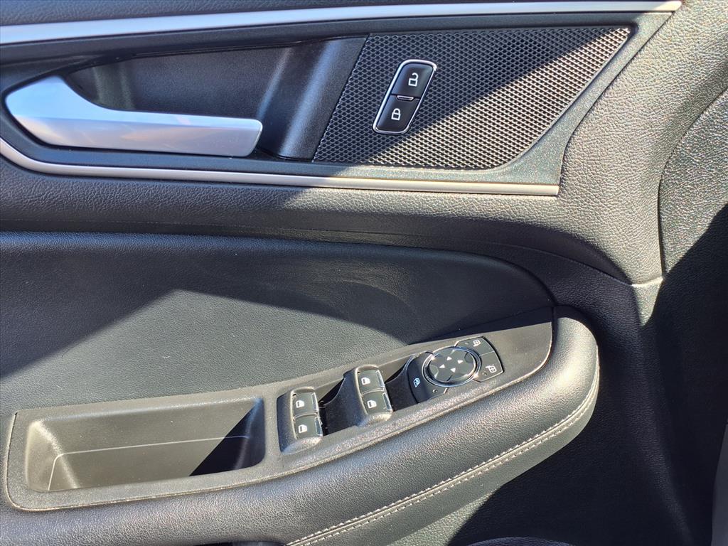 used 2023 Ford Edge car, priced at $23,999