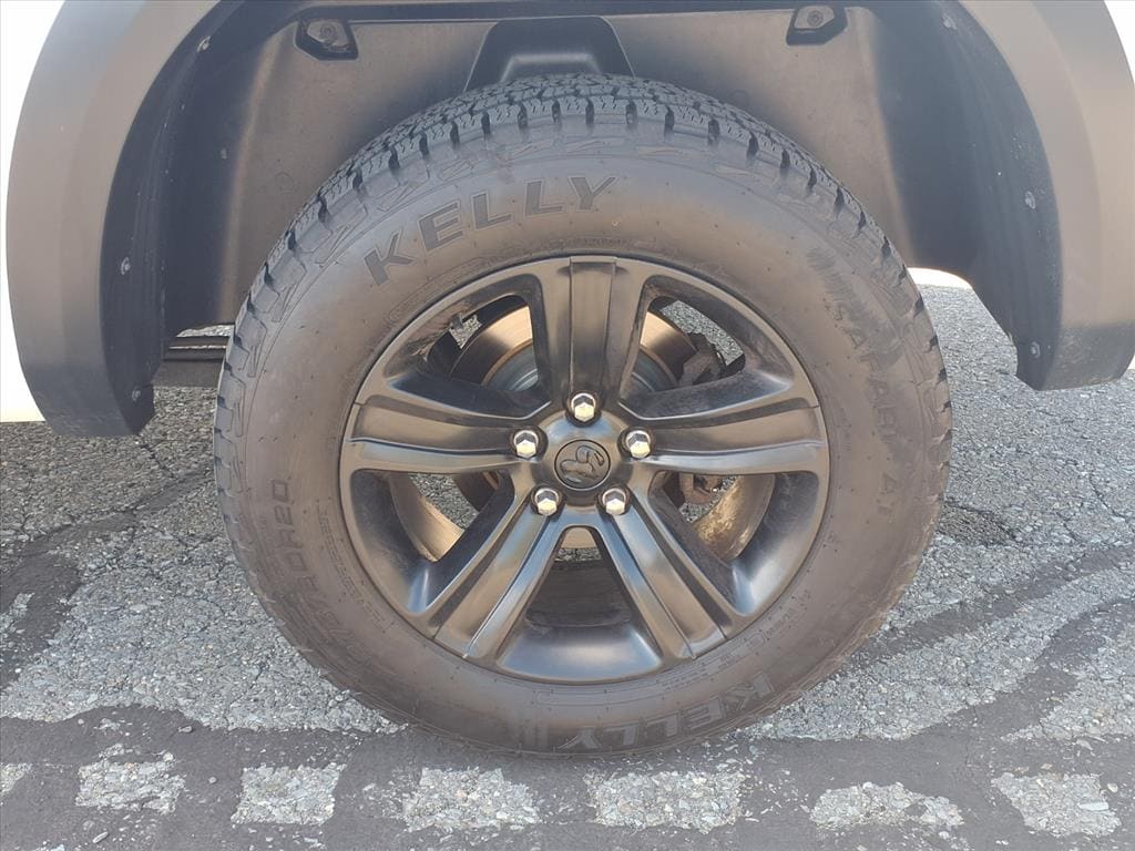 used 2022 Ram 1500 Classic car, priced at $32,555