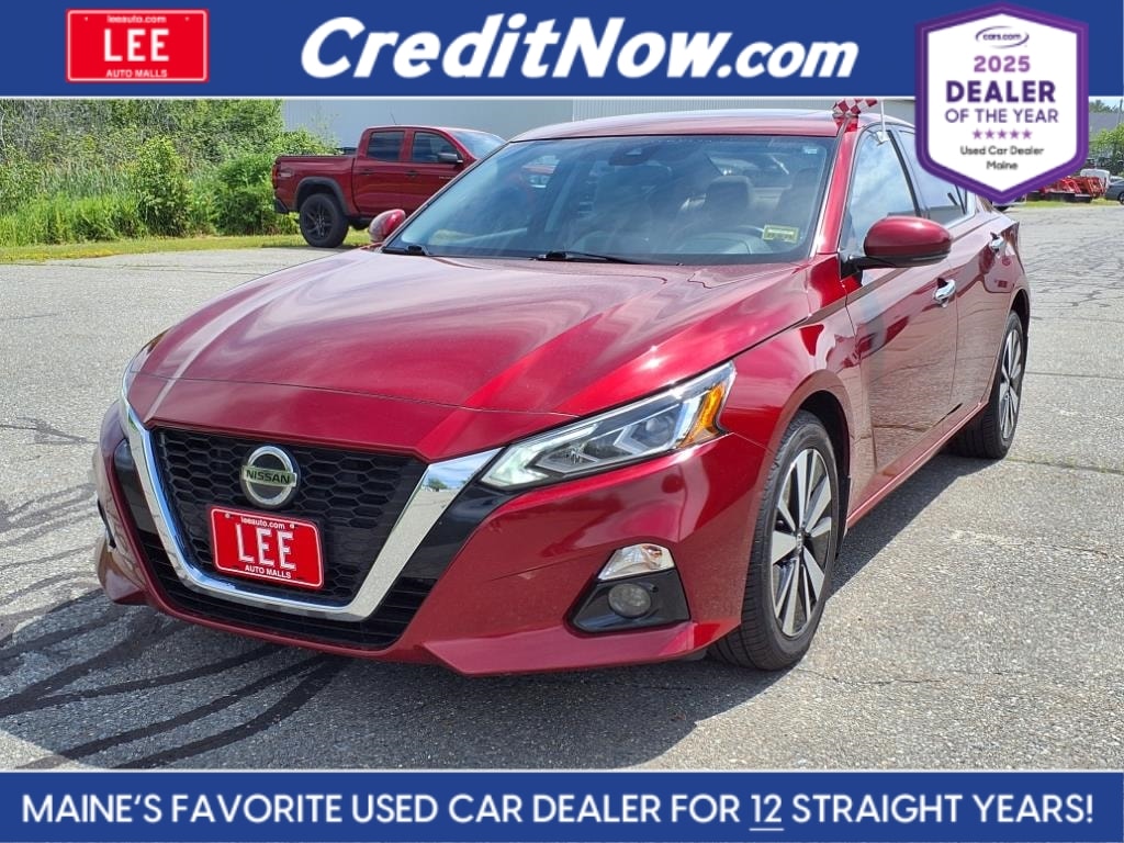 used 2022 Nissan Altima car, priced at $25,888