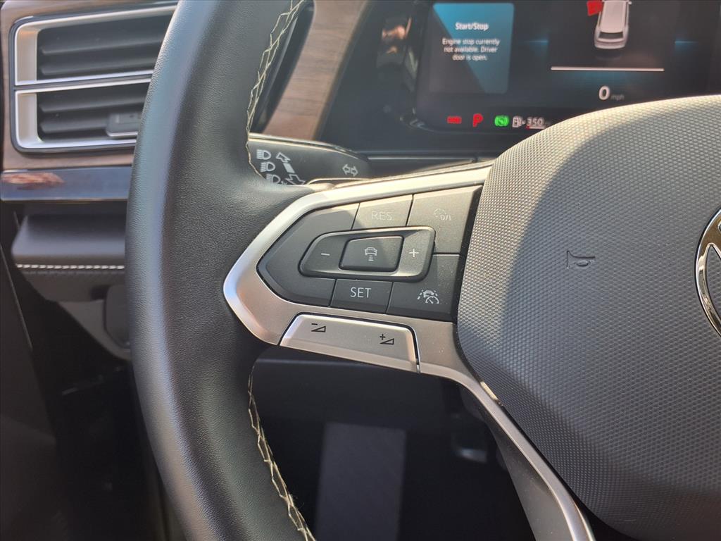 used 2024 Volkswagen Atlas car, priced at $31,999