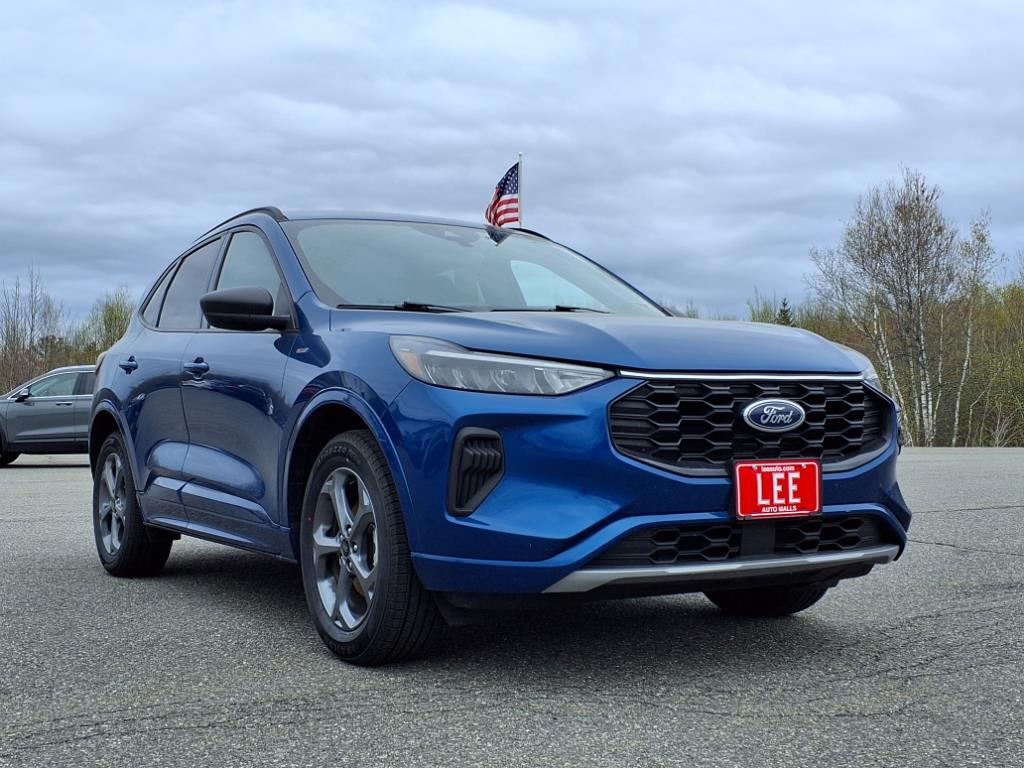 used 2023 Ford Escape car, priced at $26,555
