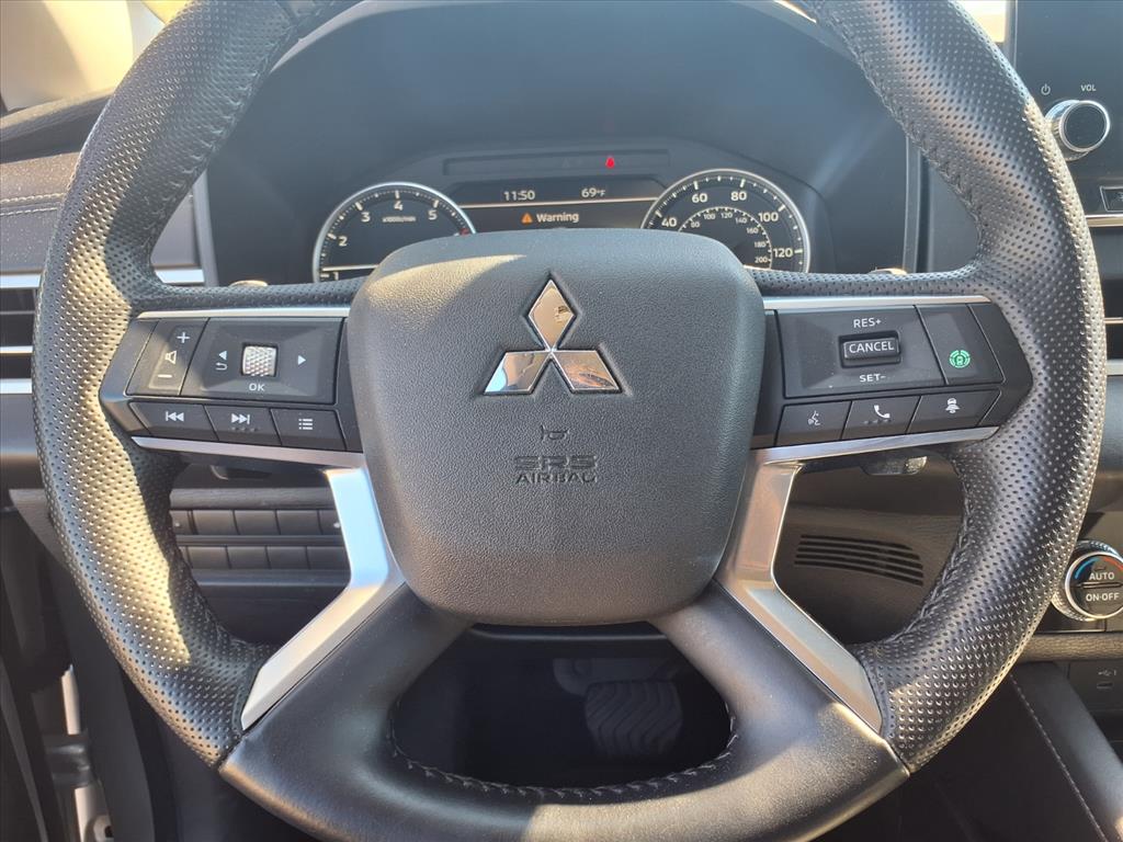used 2024 Mitsubishi Outlander car, priced at $25,555