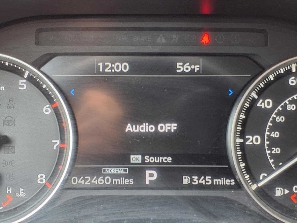 used 2024 Mitsubishi Outlander car, priced at $27,995
