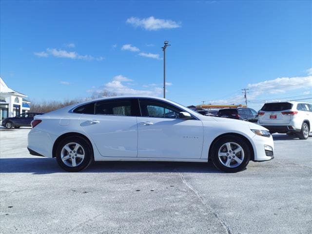 used 2022 Chevrolet Malibu car, priced at $19,995