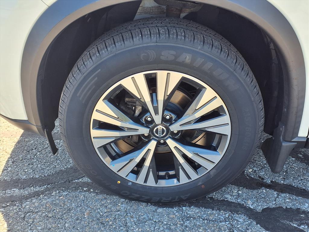 used 2021 Nissan Rogue car, priced at $22,995