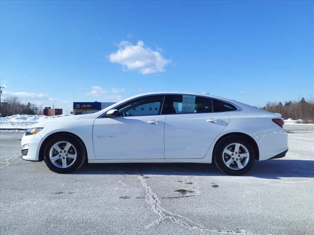 used 2022 Chevrolet Malibu car, priced at $19,995