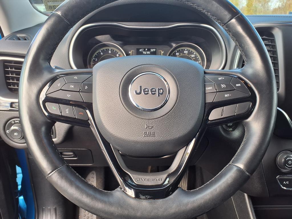 used 2020 Jeep Cherokee car, priced at $23,995