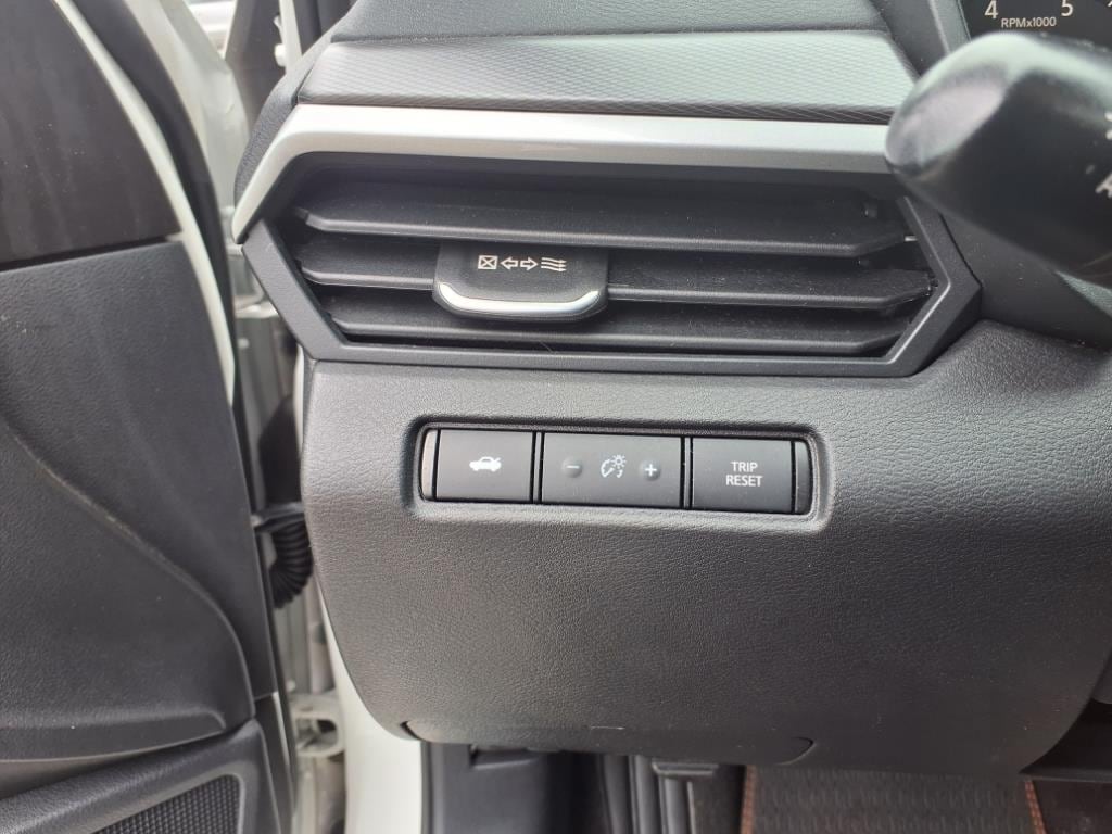used 2024 Nissan Altima car, priced at $25,995