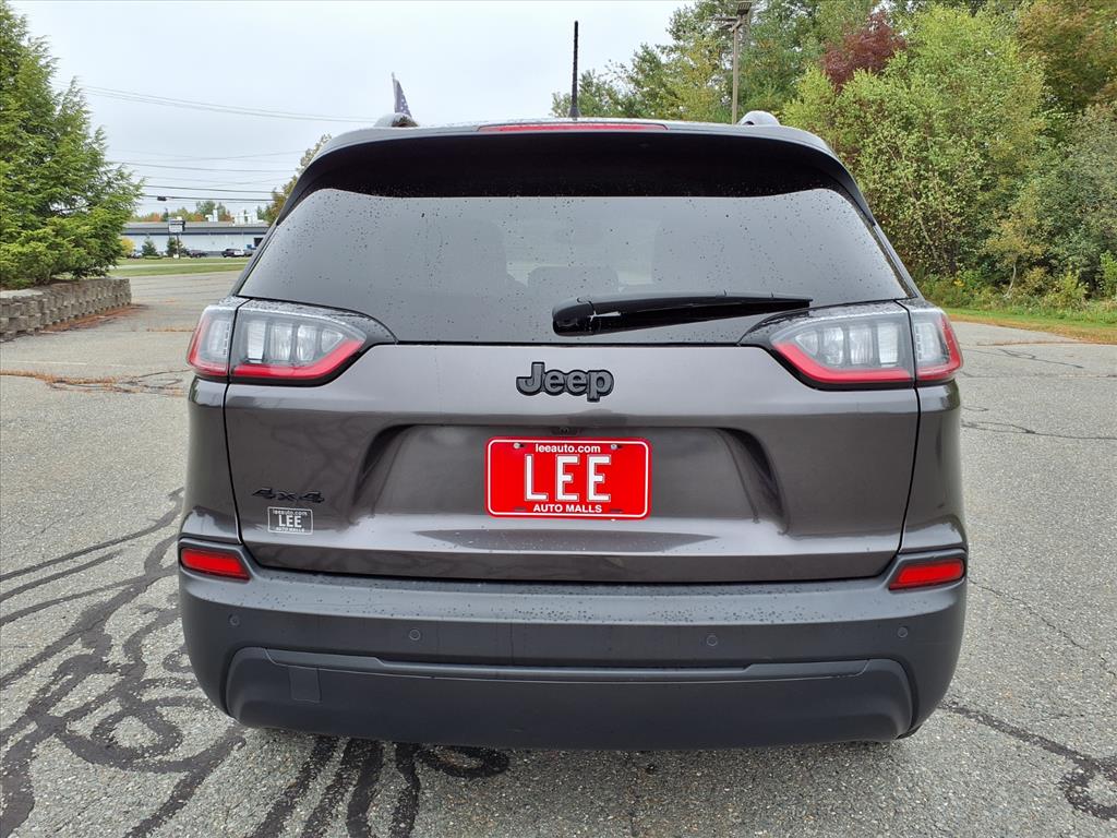 used 2023 Jeep Cherokee car, priced at $25,995