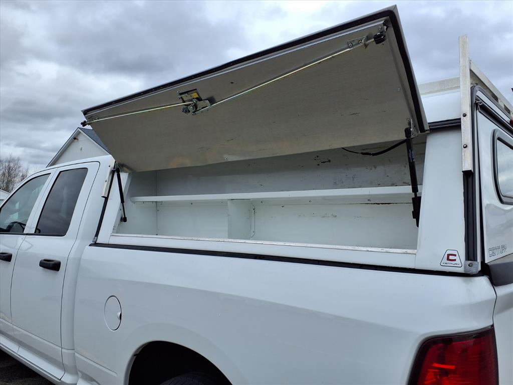 used 2022 Ram 1500 Classic car, priced at $24,995