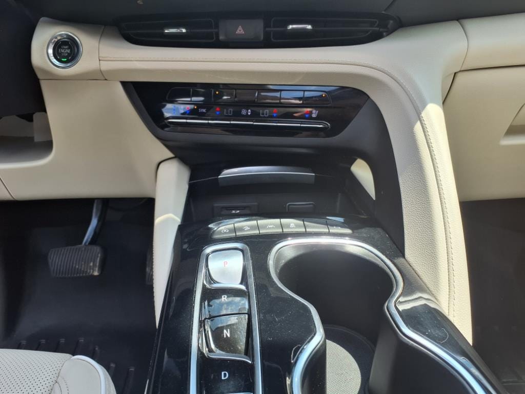 used 2021 Buick Envision car, priced at $29,333
