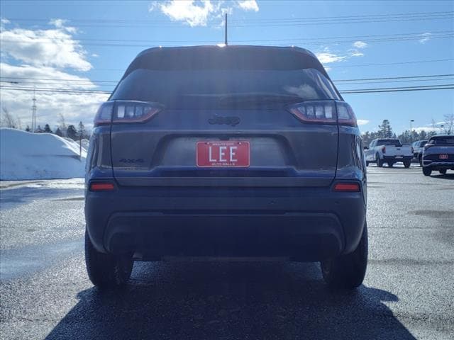 used 2023 Jeep Cherokee car, priced at $25,495