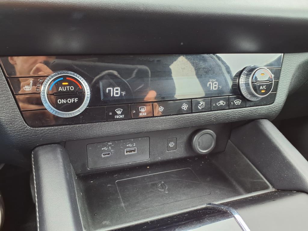 used 2024 Mitsubishi Outlander car, priced at $27,995