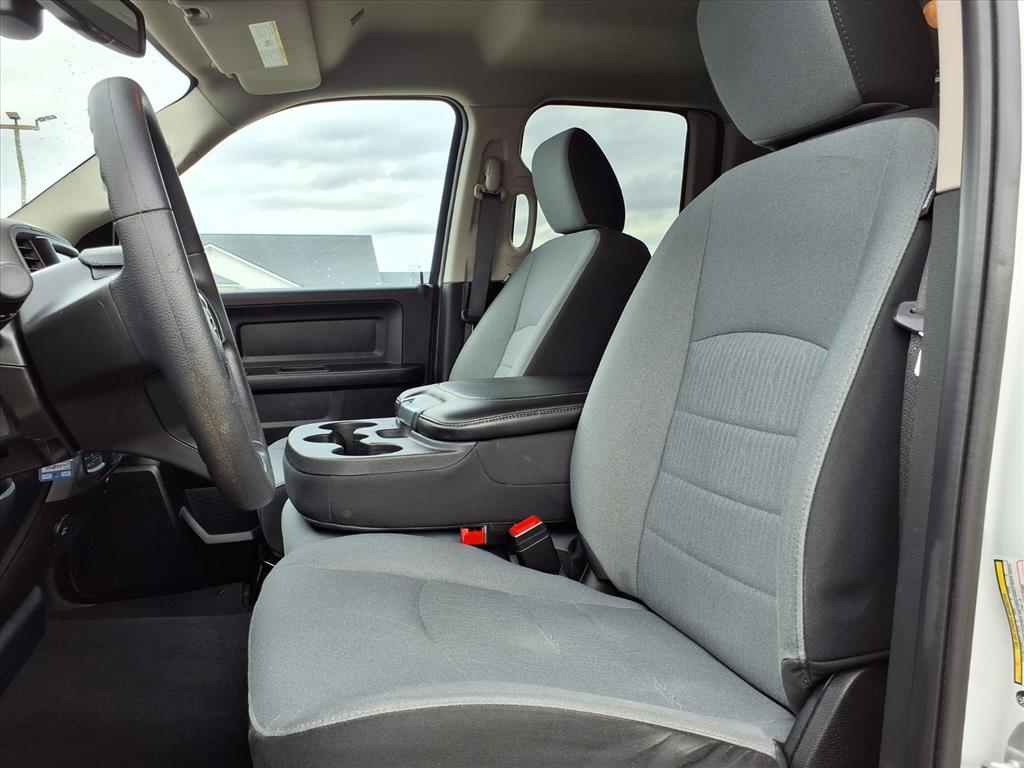 used 2022 Ram 1500 Classic car, priced at $24,995