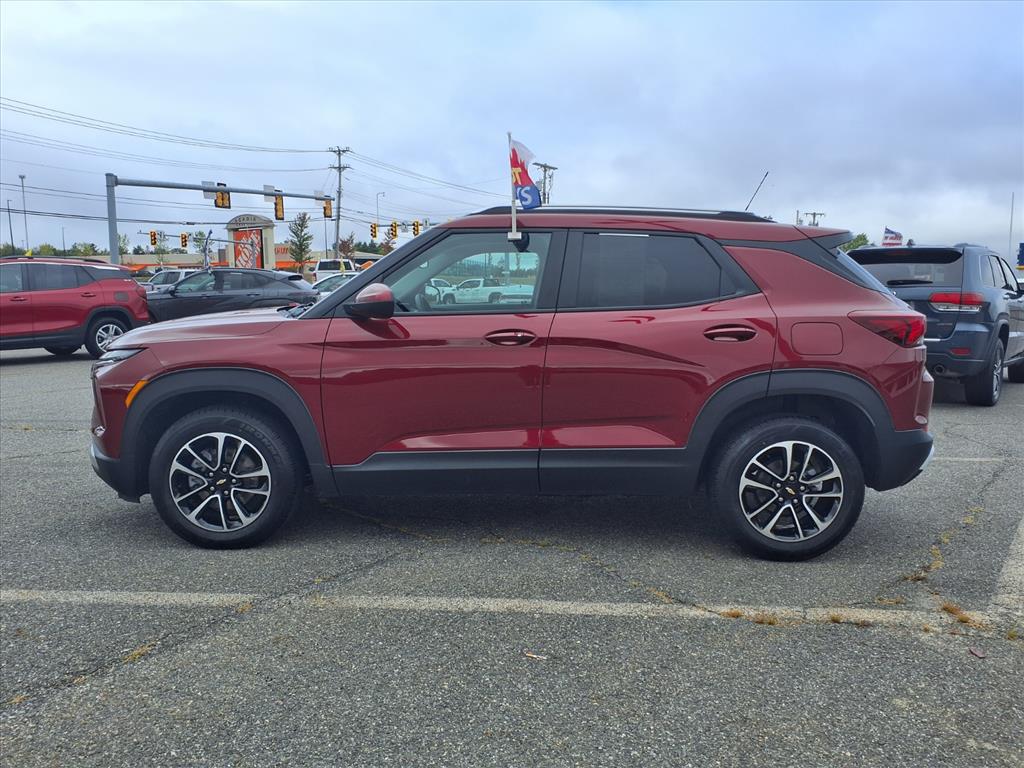 used 2024 Chevrolet TrailBlazer car, priced at $25,995