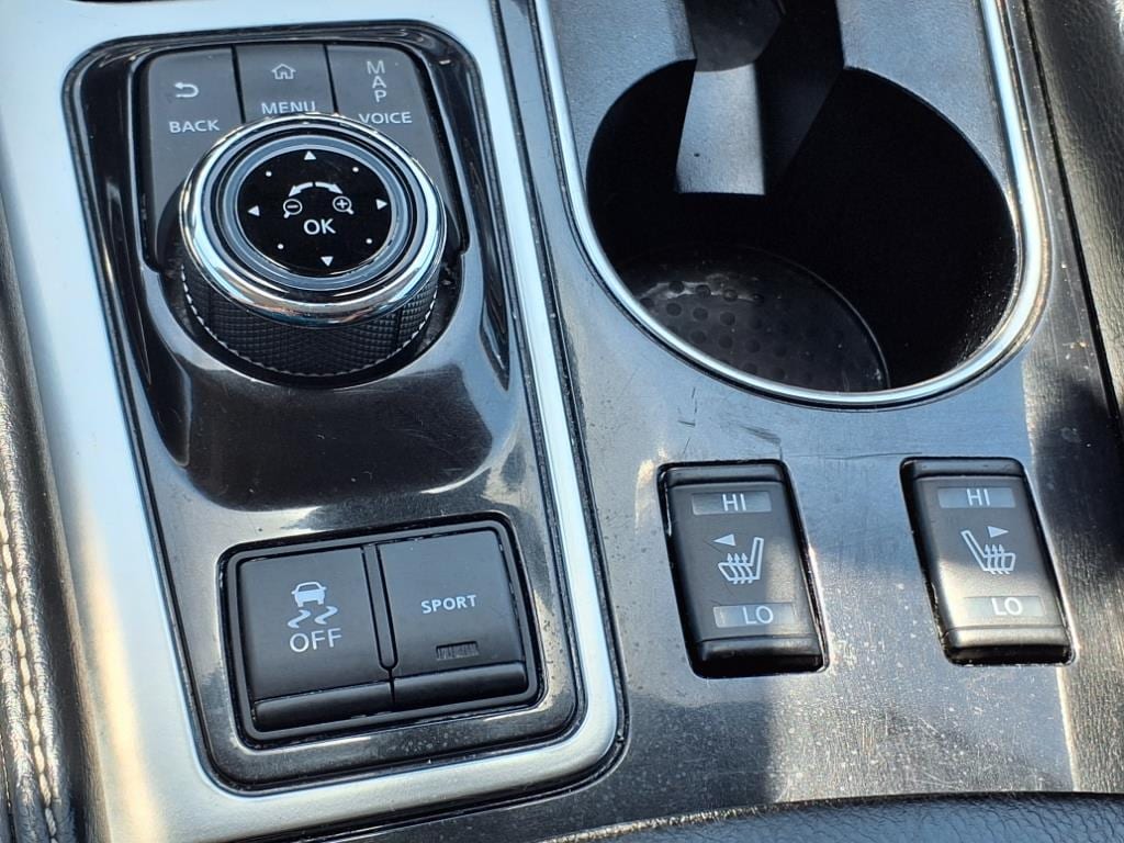 used 2023 Nissan Maxima car, priced at $26,444