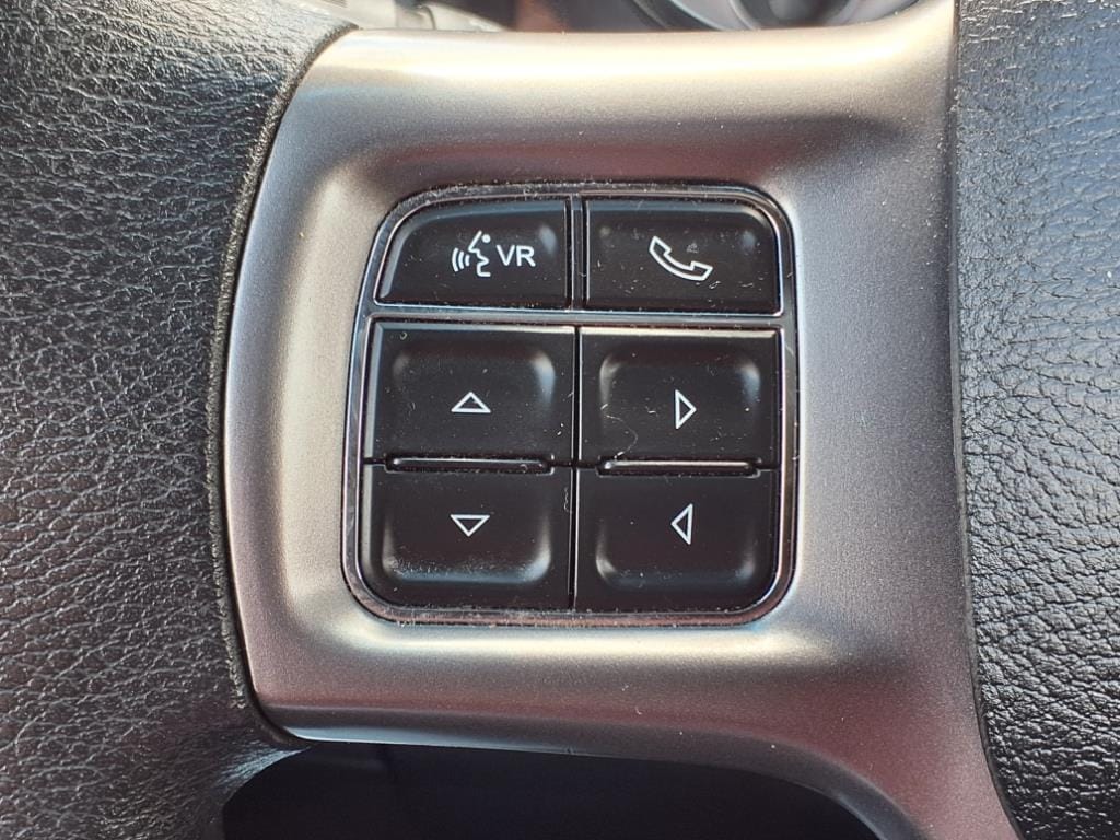 used 2022 Ram 1500 Classic car, priced at $32,444