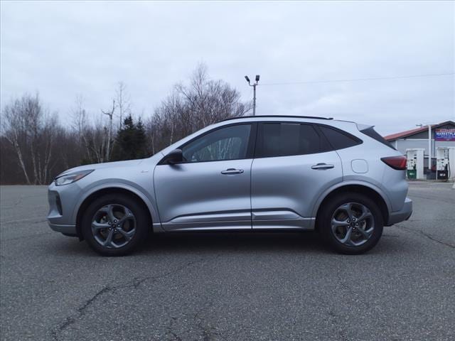 used 2023 Ford Escape car, priced at $25,555